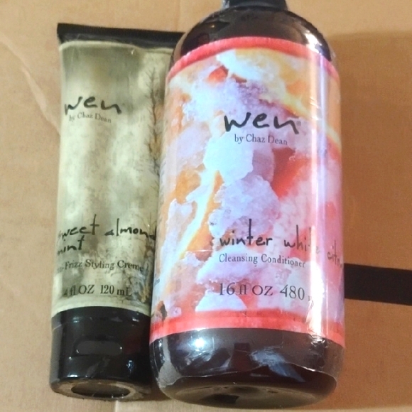 WEN Sweet Almond Mint and Winter White Citrus Duo - Picture 1 of 6